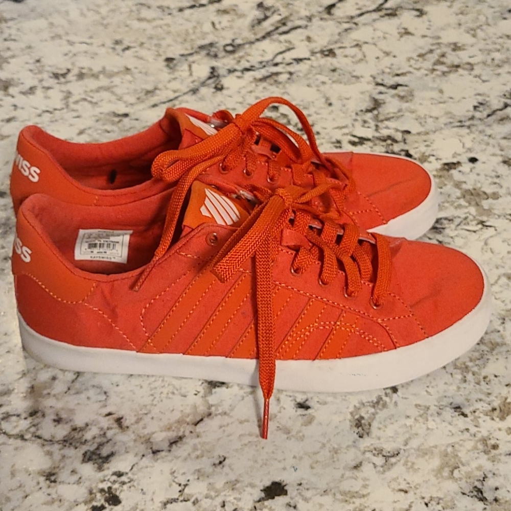 K Swiss canvas